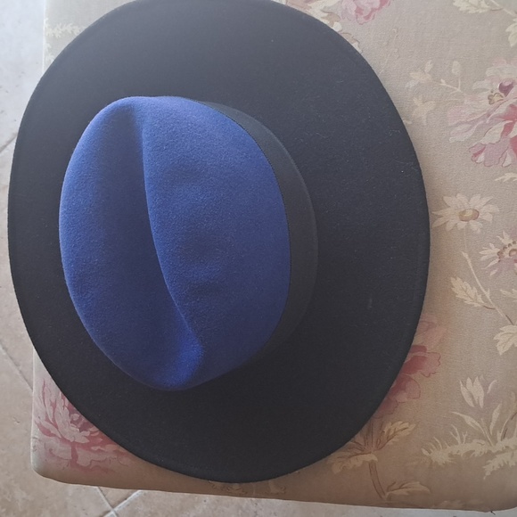 Stetson Women Wool 2tone Fedora black&blue with bow. S - Picture 4 of 8